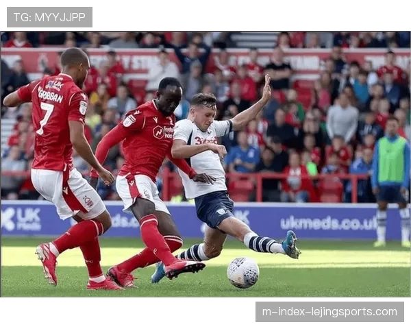 富勒姆一球小胜诺丁汉森林 积分紧追欧战区球队 富勒姆一球小胜诺丁汉森林 积分紧追欧战区球队